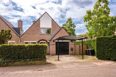 Woning Marga Klomp!straat 2 Bergen (NH)