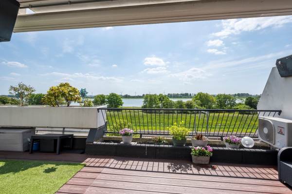 Woning Nobeldreef 191 Maassluis