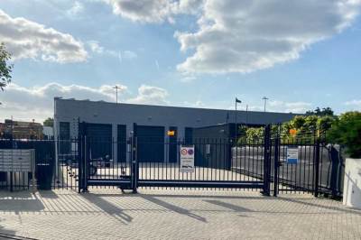 Garage Nassau Dwarsstraat 2G Vlijmen