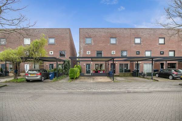Woning Laan der V.O.C. 83 Almere