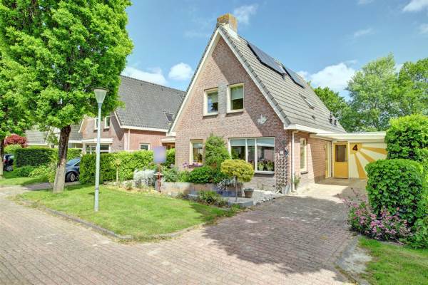 Woning Plantersgraaf 4 Warmenhuizen