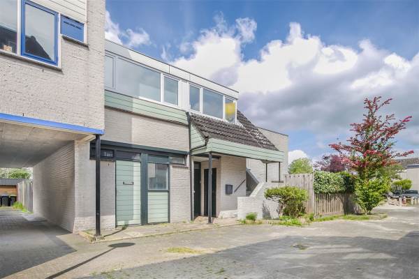 Woning Karperveen 561 Spijkenisse