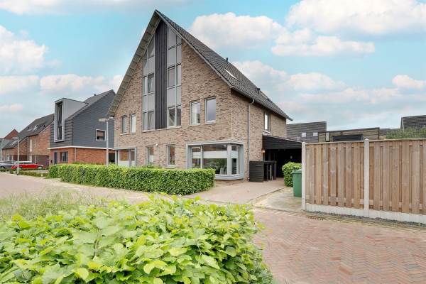 Woning Knippenmorgenstraat 19 Zevenaar