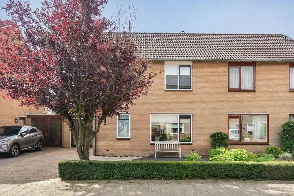 Woning Stuwwal 14 Steenwijk