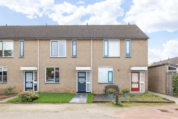 Woning Lijster 15 Raalte