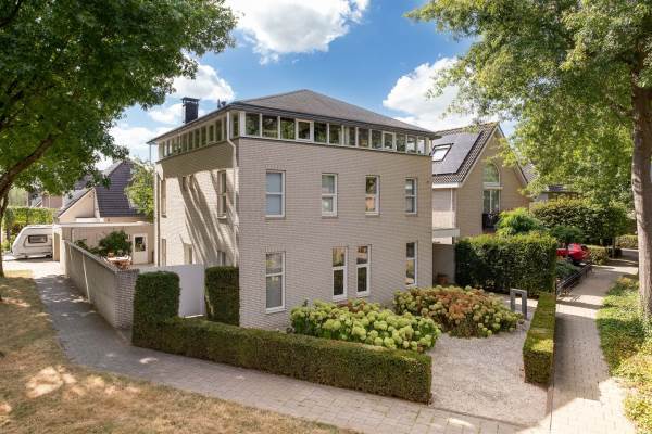 Woning Oosteinderweg 98 Rosmalen