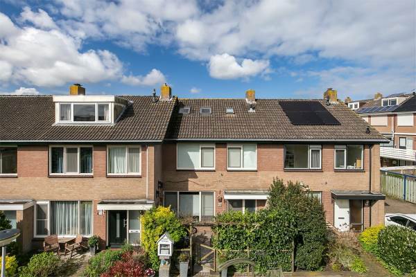 Woning Koningin Wilhelminastraat 33 Benthuizen