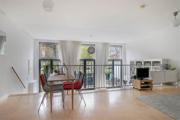 Woning Hoogeveenlaan 10H Den Haag