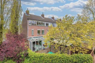 Woning Avenbeeck 62 Hillegom