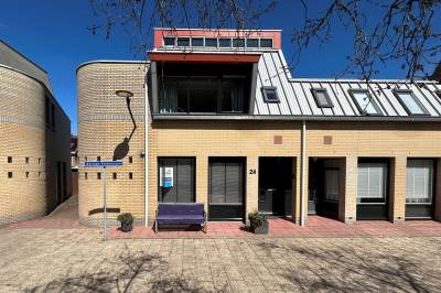 Woning Adriaan Pieterslaan 24 Hendrik-Ido-Ambacht