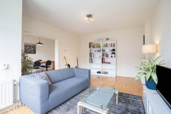 Woning Adelbert van Scharnlaan H 8 Maastricht