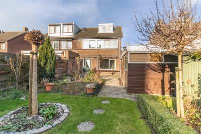 Woning Leidsemeerstraat 53 Buitenkaag