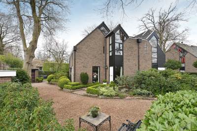 Woning Kerklaan 42 Laren (NH)