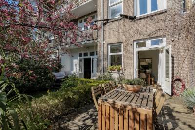 Woning Paramariboplein 23H Amsterdam