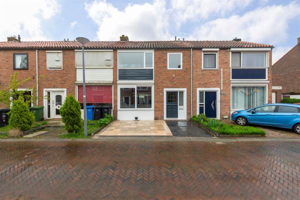 Woning Meeuwenwetering 38 Hoogvliet Rotterdam