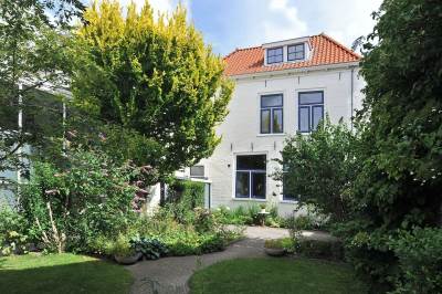 Woning Burgwal 105 Kampen