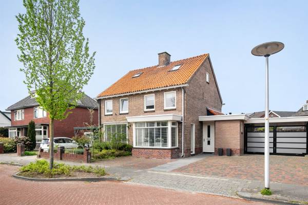 Woning Oude Postweg 143 Hengelo (OV)