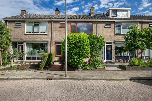 Woning Mr. Van Houtenstraat 5 Ridderkerk