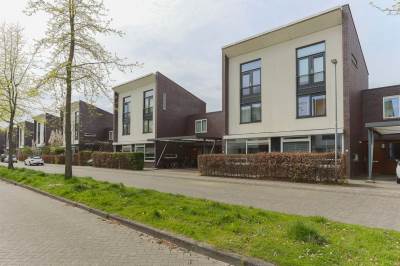 Woning Tonny van Leeuwenlaan 36 Groningen