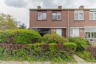 Woning Bongweg 290 Hoogvliet Rotterdam