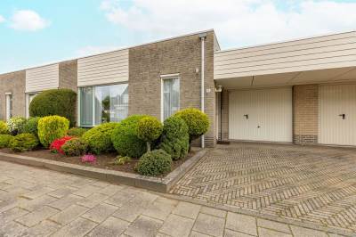 Woning Den Hof 12 Zundert