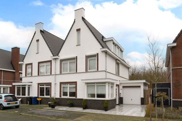 Woning Bramzeil 32 Almere