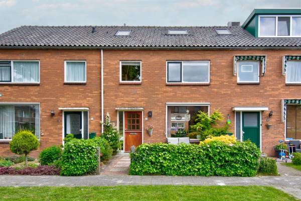 Woning van Kinsbergenstraat 4 Bleiswijk