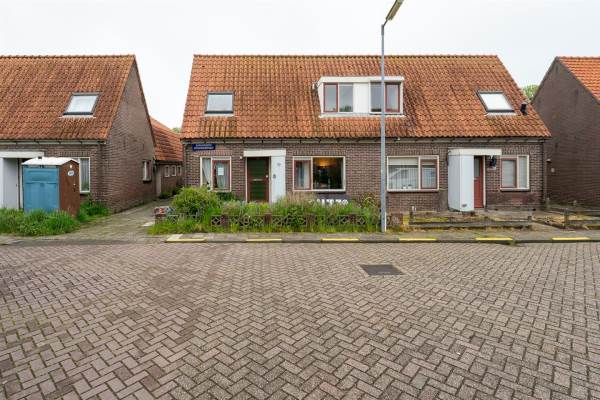 Woning Burgemeester W.Kooimanstraat 21 Koedijk (Gem. Alkmaar)