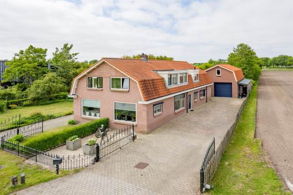 Woning Laakweg 1 Nijkerkerveen