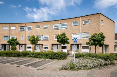 Woning Randmeerstraat 30 Lisse