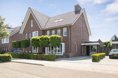 Woning IJzertijd 115 Oosterhout (NB)