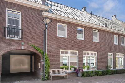 Woning Oude Kluis 51 Handel