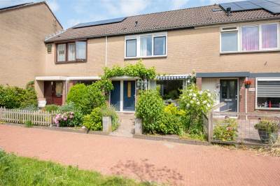 Woning Langeweide 236 Zuid-Scharwoude