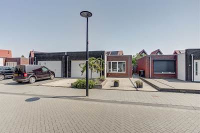 Woning Aambeeld 10 Dronten