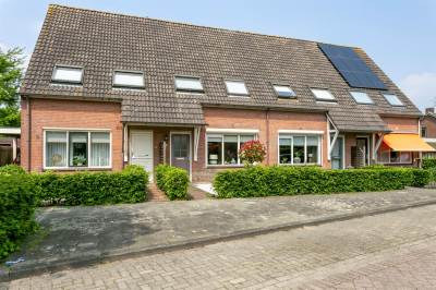 Woning Willem van Oranjestraat 6 Poederoijen