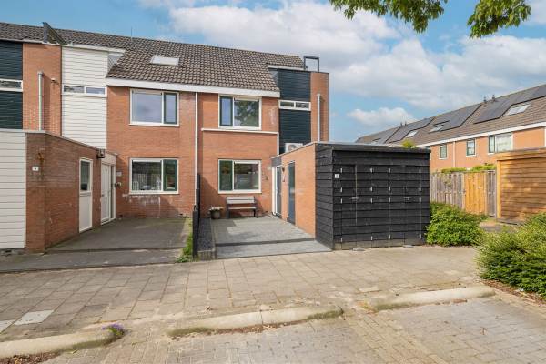 Woning Dominee Janzoniusstraat 5 Moordrecht