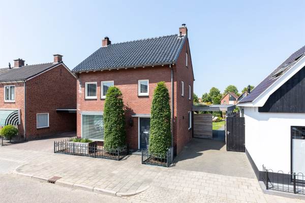 Woning Uitslagsweg 165 Hengelo (OV)