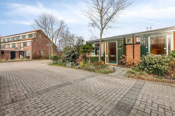 Woning Pieter Houtkooperhof 1 Beverwijk
