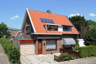 Woning Hoogvlietsekerkweg 94 Hoogvliet Rotterdam