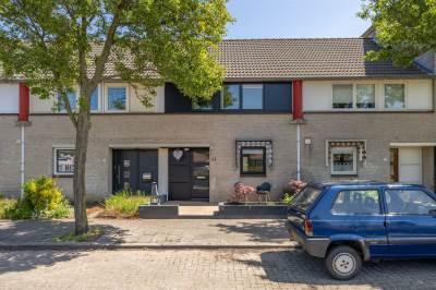 Woning Wim Sonneveldstraat 21 Almere