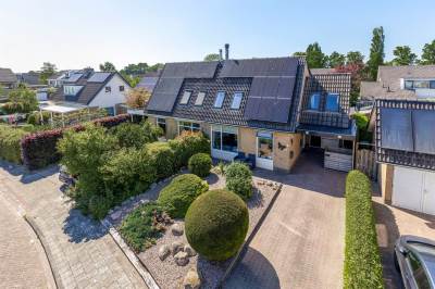 Woning Achterbosk 12 Menaam