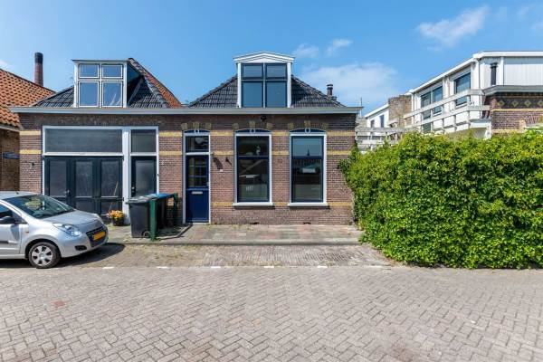 Woning e Hollandiastraat 1 Bolsward