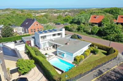 Woning Meer en Boslaan 111 Den Haag