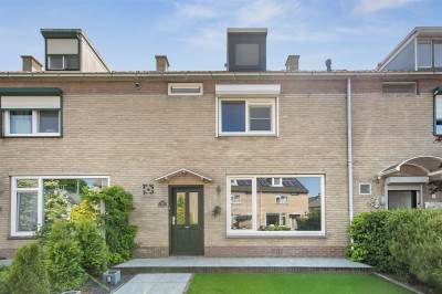 Woning Johan Costenobelstraat 12 Middelburg