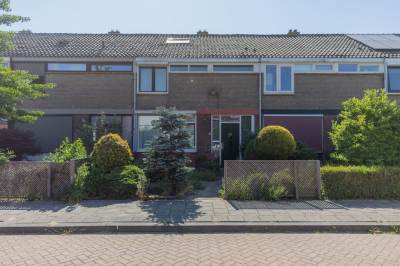 Woning Johannes Postlaan 12 Heerjansdam