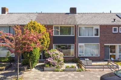 Woning Nicolaas Beetslaan 15 Uithoorn