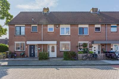 Woning Schaduwgras 77 Spijkenisse