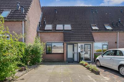 Woning Charlotte Köhlerstraat 42 Hengelo (OV)