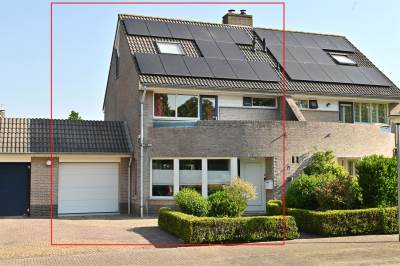 Woning Lijsterbesstraat 5 Halsteren