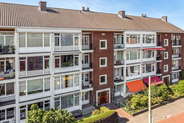 Woning Juliana van Stolberglaan 192 Den Haag